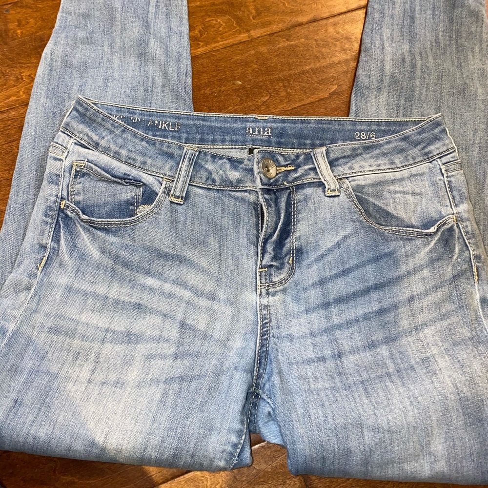 A.N.A skinny jeans with zipper